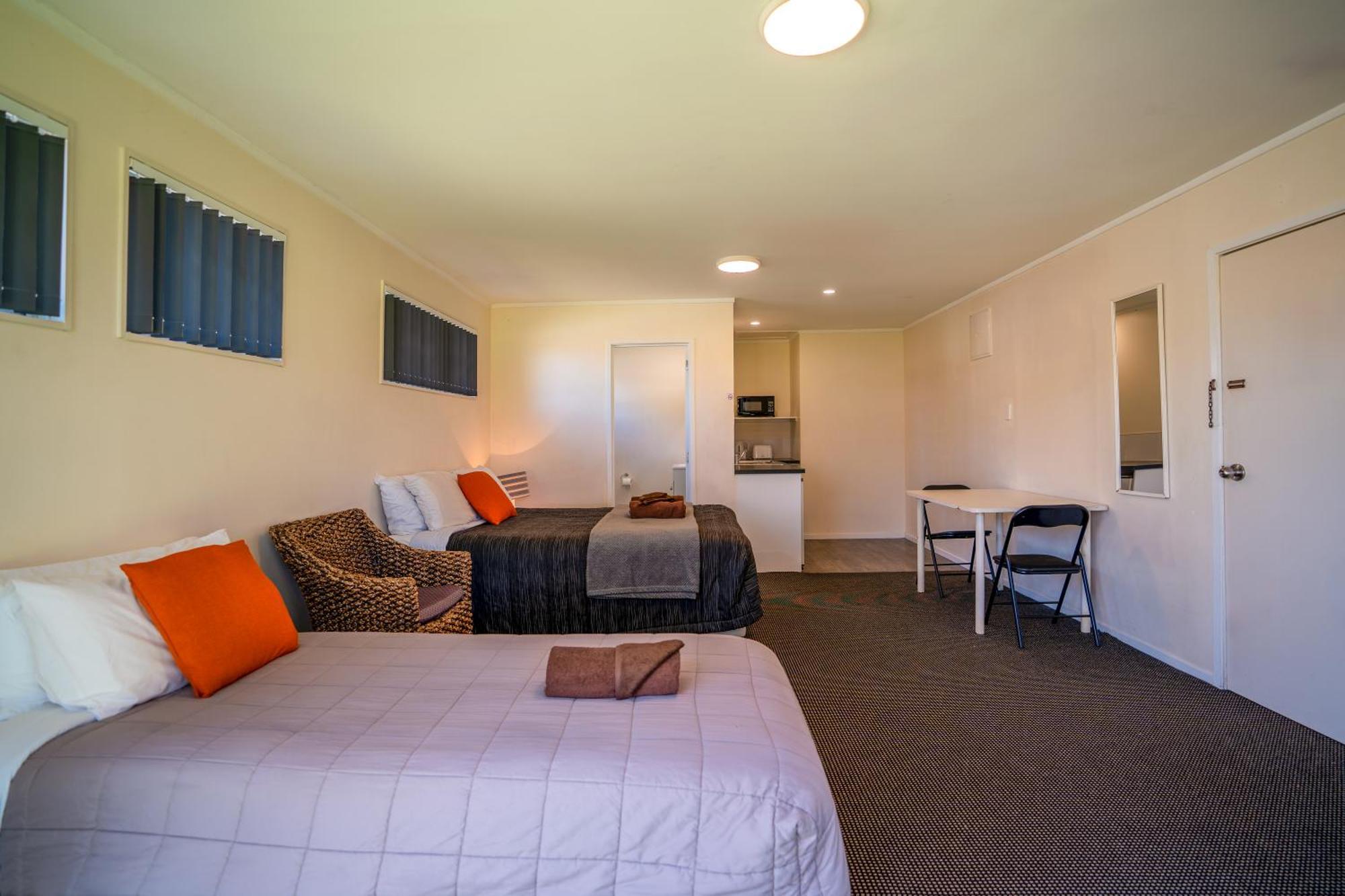 Motel Colonial On Gladstone Gisborne Exteriér fotografie