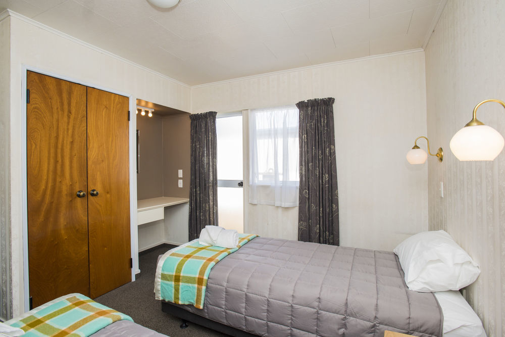 Motel Colonial On Gladstone Gisborne Exteriér fotografie